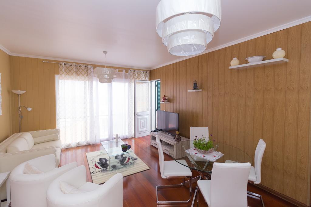 Oliveira'S Apartments - Madeira Island ปอนตา เดลกาดา ภายนอก รูปภาพ
