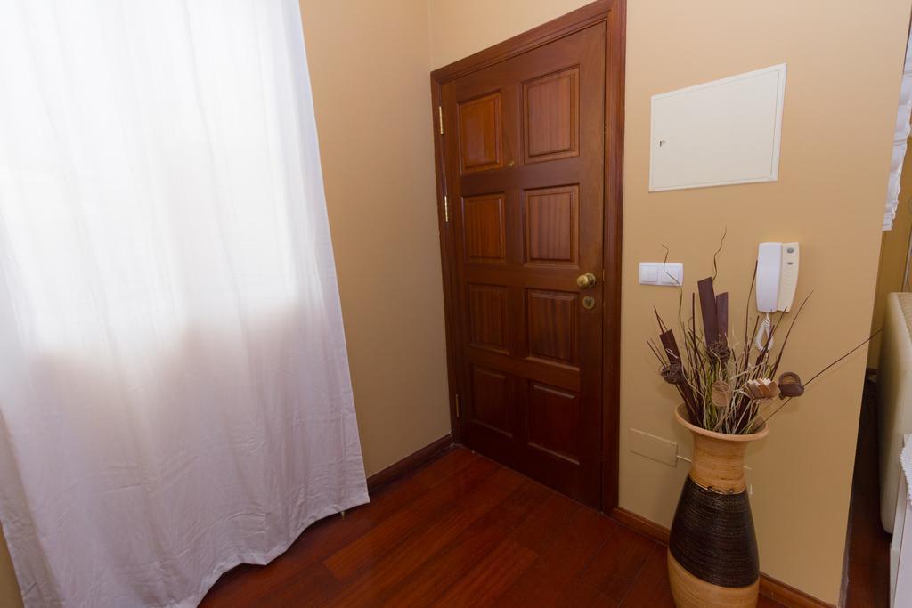 Oliveira'S Apartments - Madeira Island ปอนตา เดลกาดา ภายนอก รูปภาพ